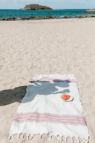 Luxurious Turkish Beach Towels for a Perfect Day