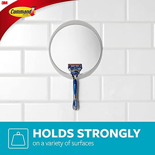 Fog-Free Command Mirror Easy to Display in the Shower