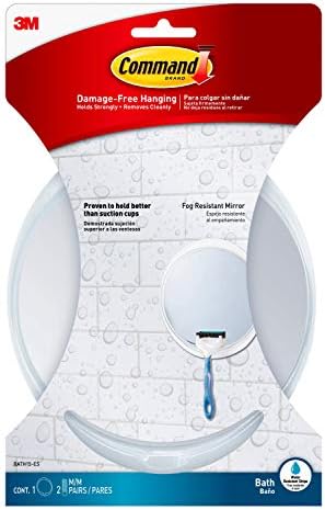 Fog-Free Command Mirror Easy to Display in the Shower