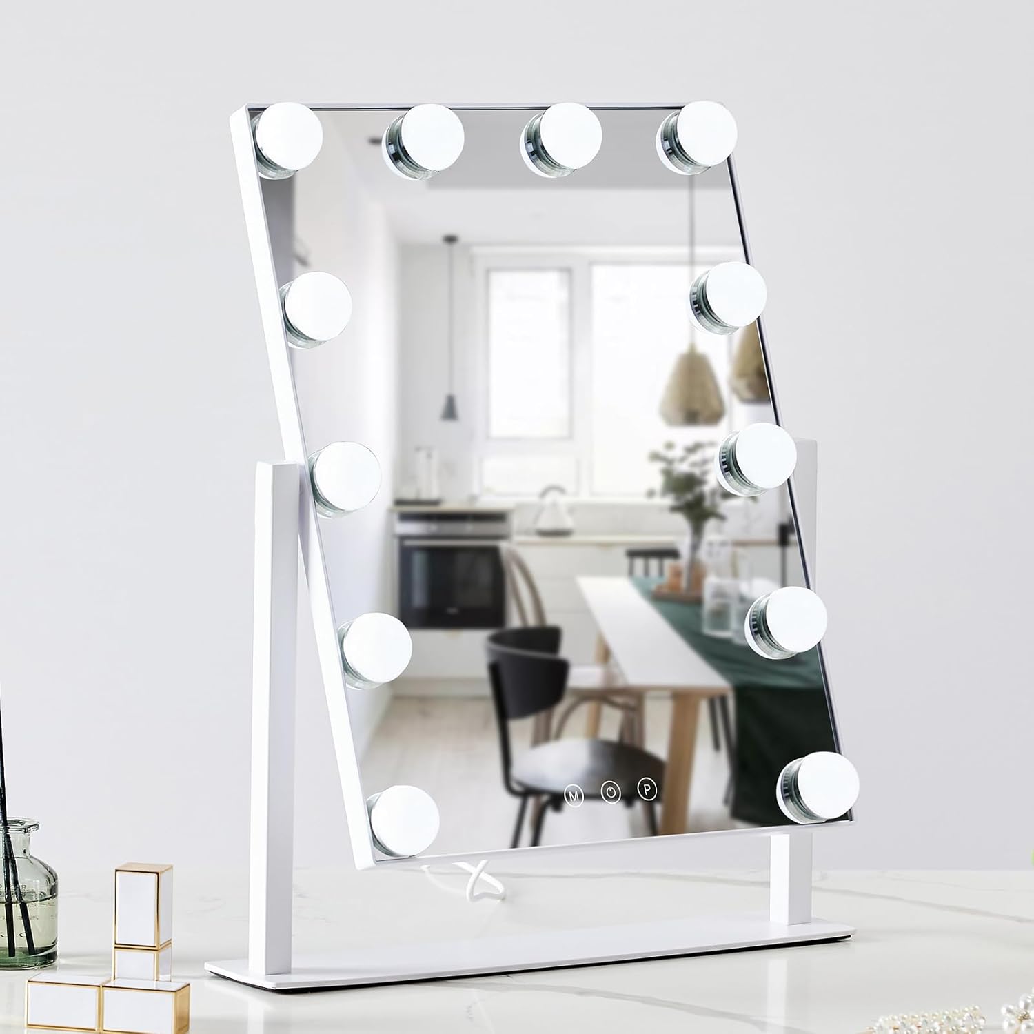 Vanity Mirror with Perfect Lighting and Magnification