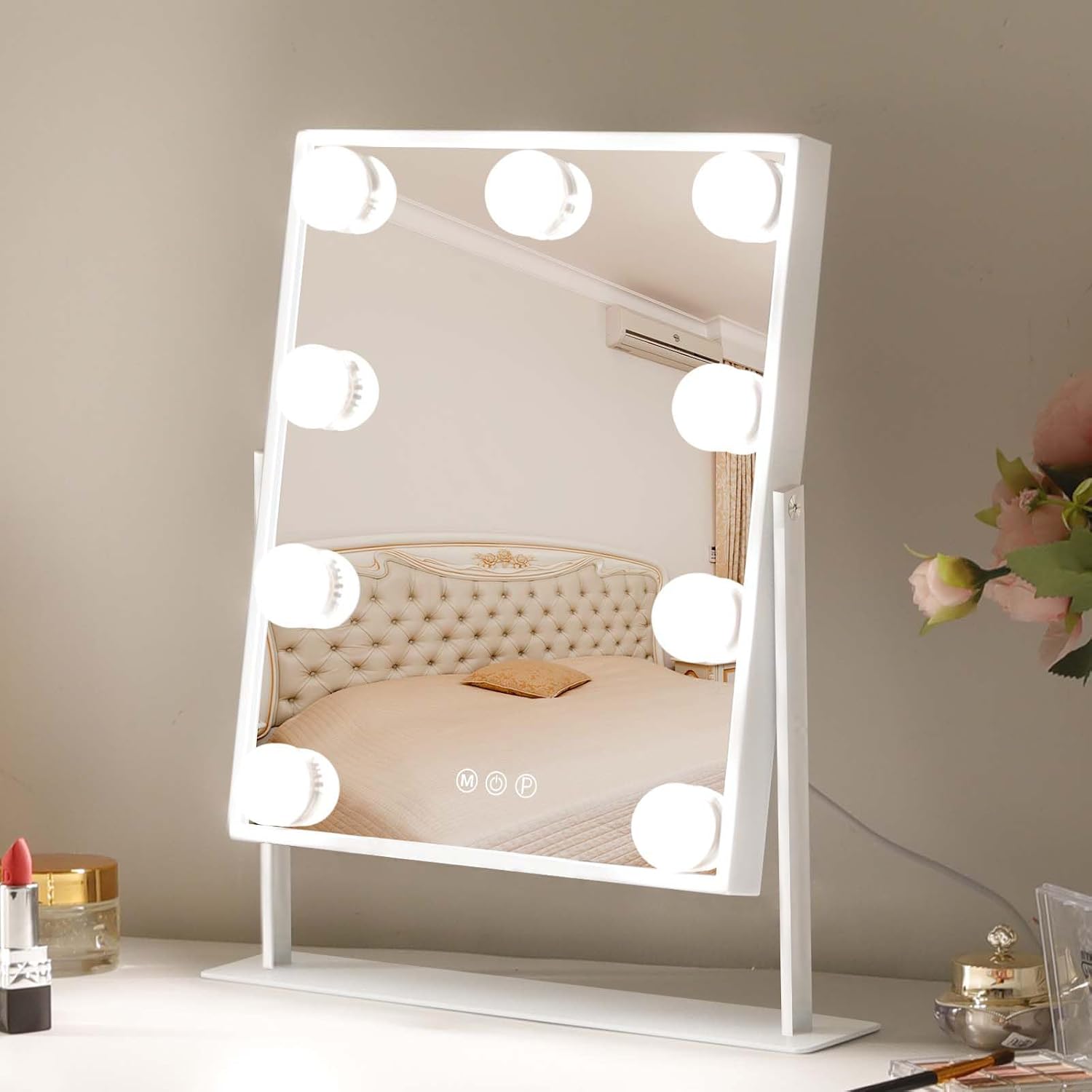 Charming Vanity Mirror with Lights