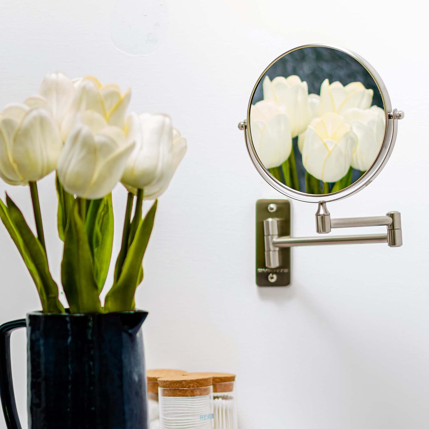 Versatile Makeup Mirror for Your Vanity