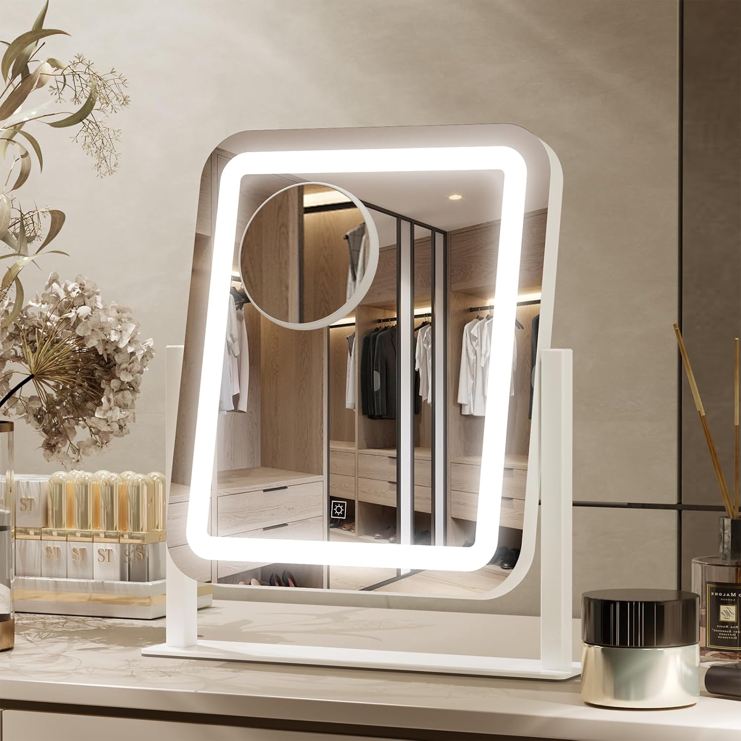 PRIMETEK Elegance 3-Light Vanity Mirror