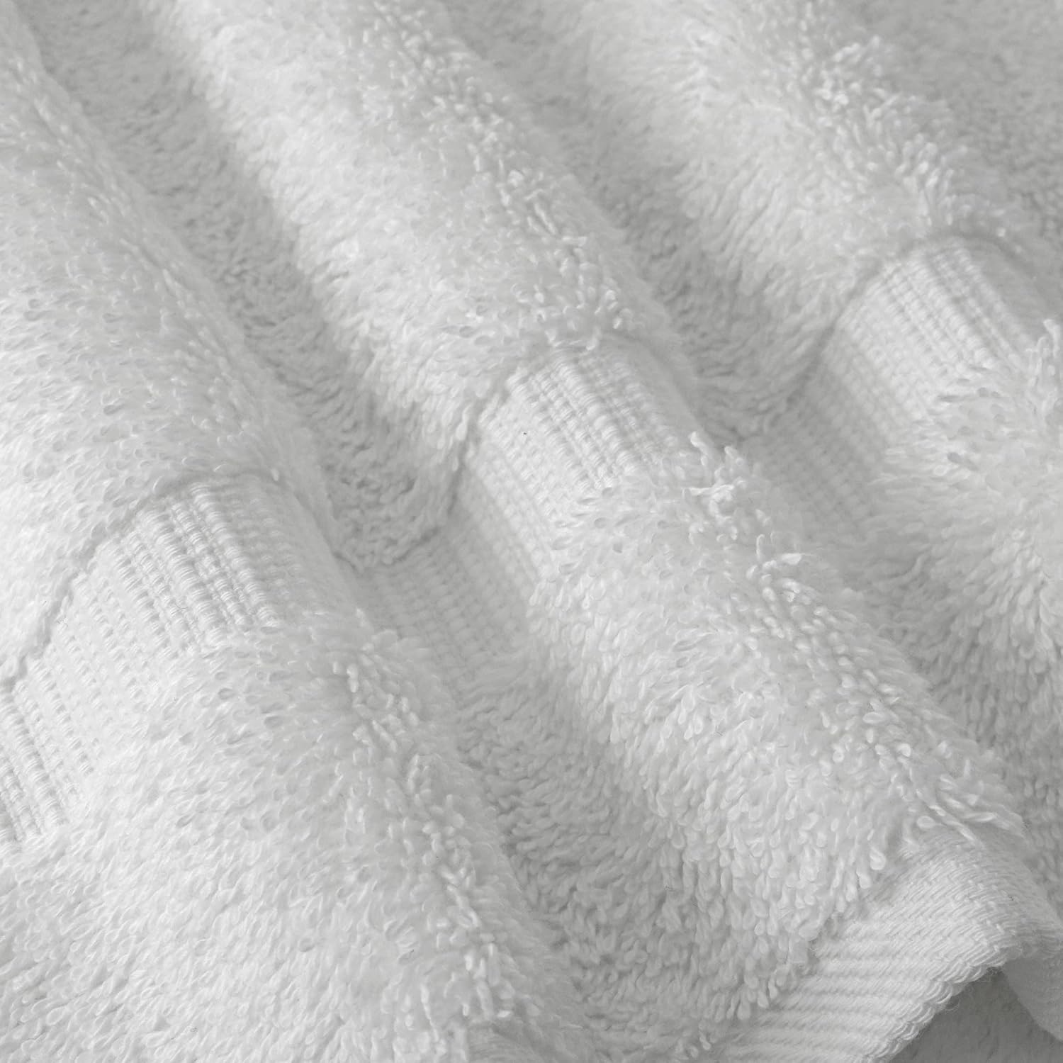 Chakir Turkish Linens - Premium Cotton Bath Towels Set of 4 - Luxurious Experience