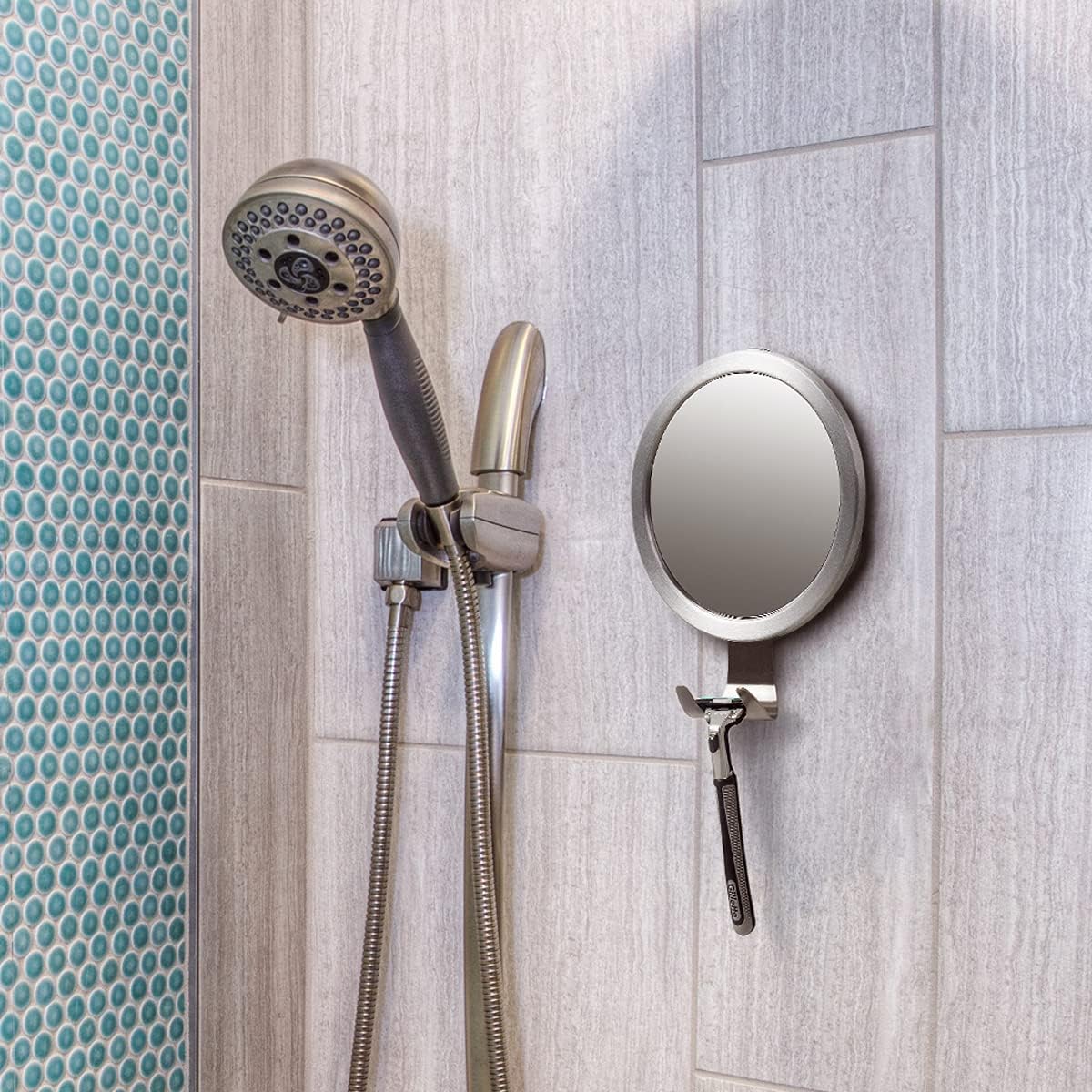 Ettori Fogless Showers - precise shaving effect