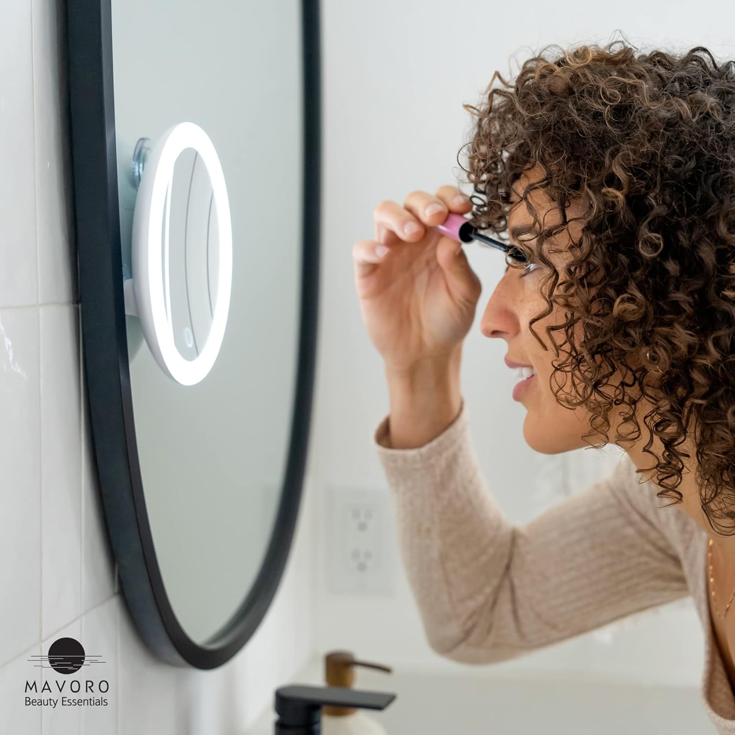 Mavoro 10X Magnifying Mirror with 3 Suction Cups