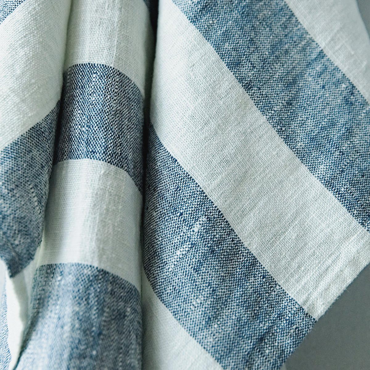 Elegant Soft Indigo Hand Towels Machine Washable Linen Set