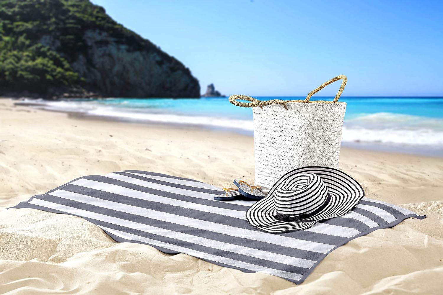 Perfect for Lounging Cabana Stripe 4-Pack 30x60
