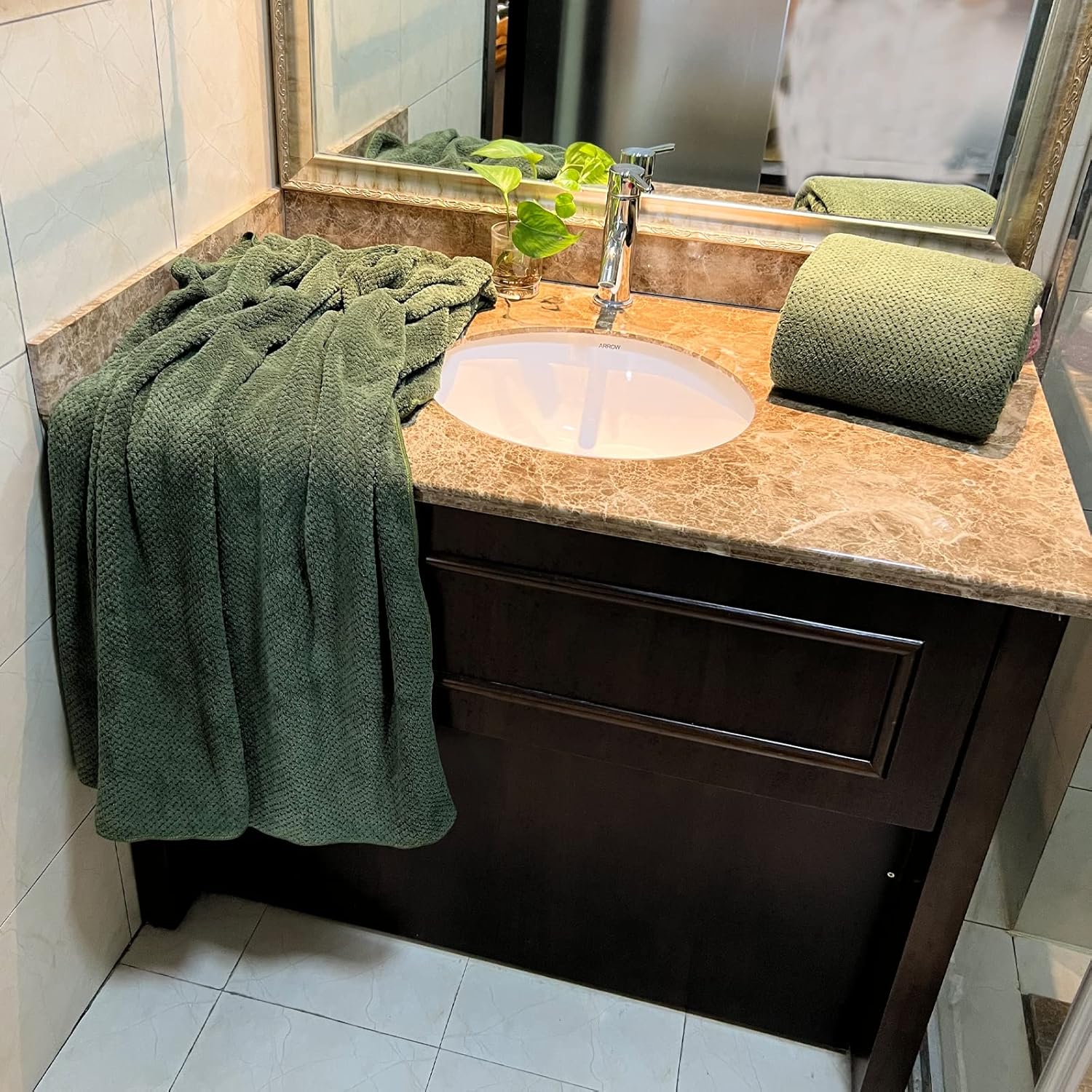 Luxury Oversized Bath Towels for Adults