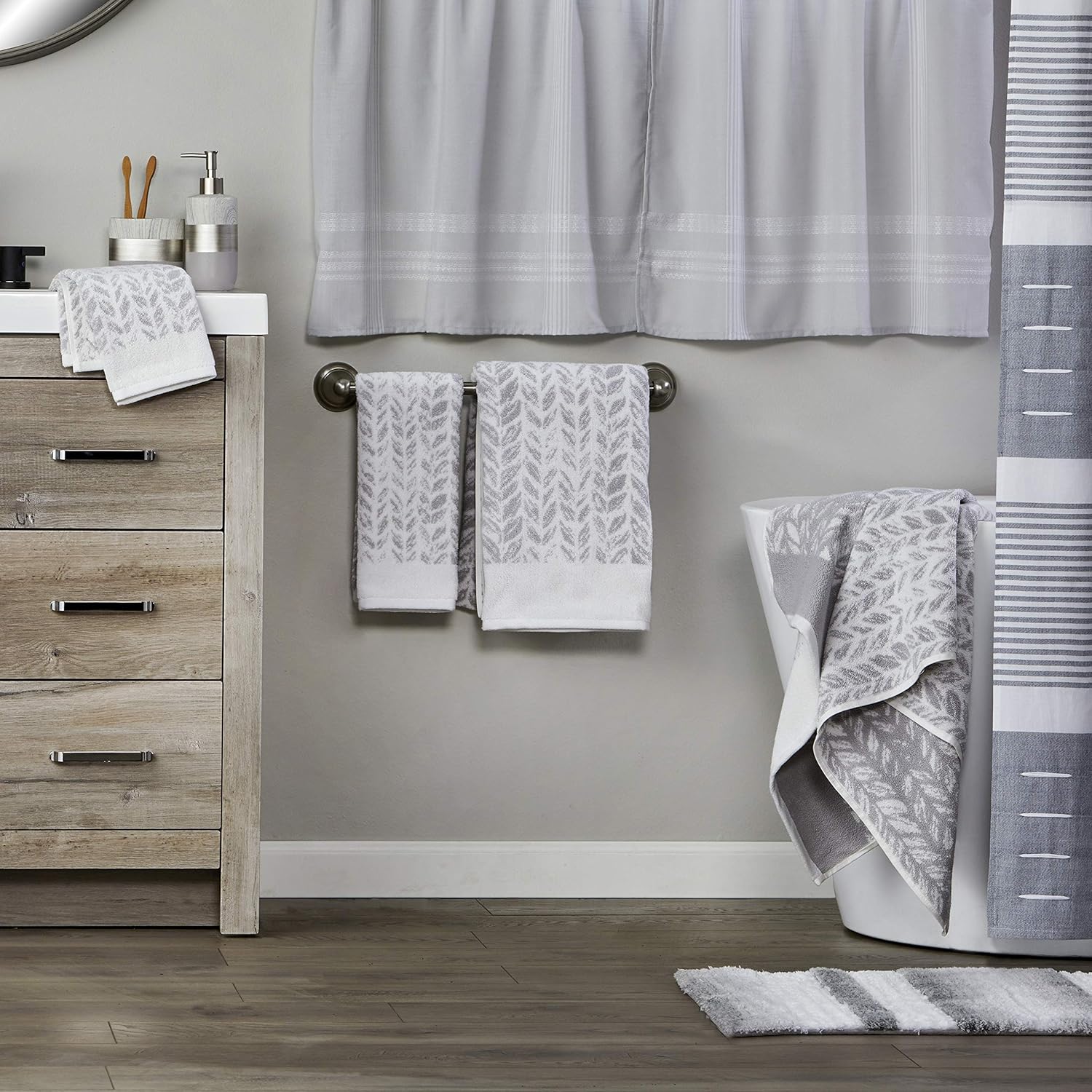 Distinctive Hand Towels for Home Comfort